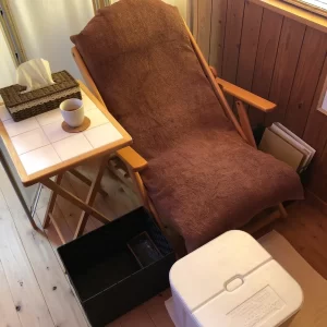 施術終了後はハーブティーやオラクルカードのサービスもあります